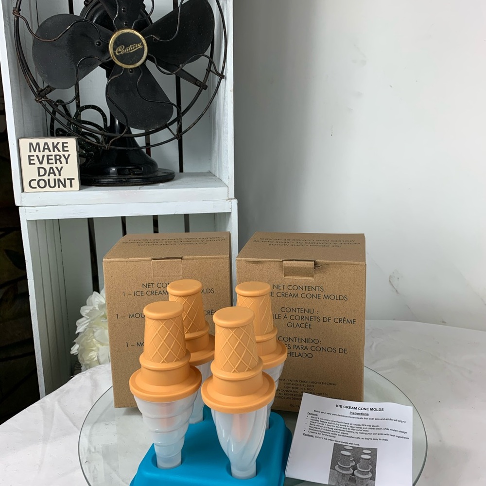 Ice cream Cone Molds.2(set of 4).BPA-free plastic.